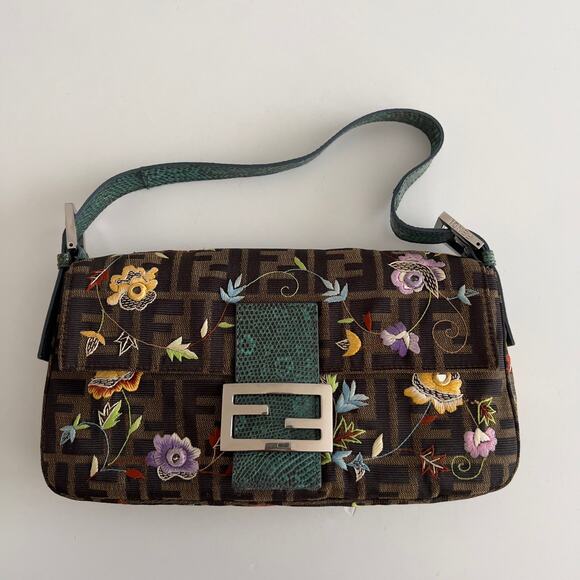 FENDI vintage floral embroidered zucca baguette - Picture 3 of 8